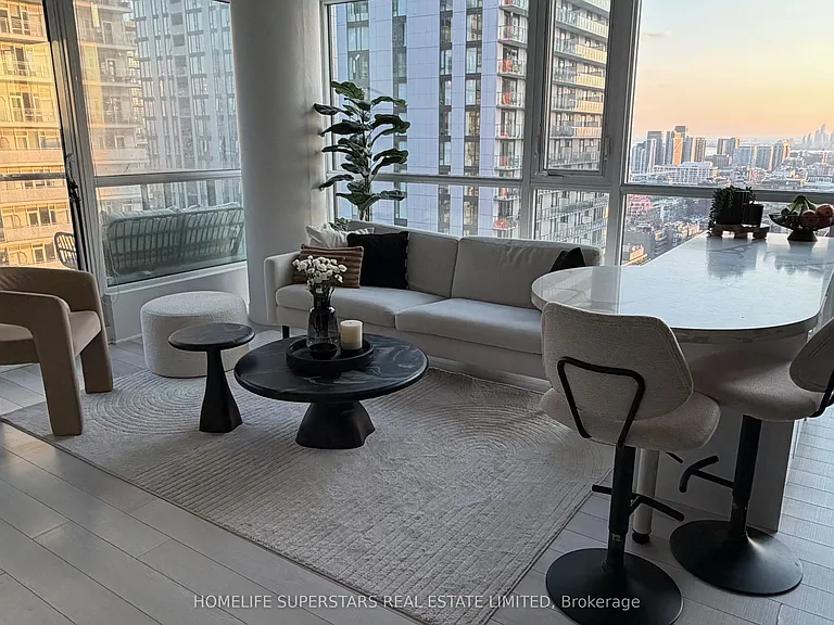 290 Adelaide St W #3411 — Photo 1