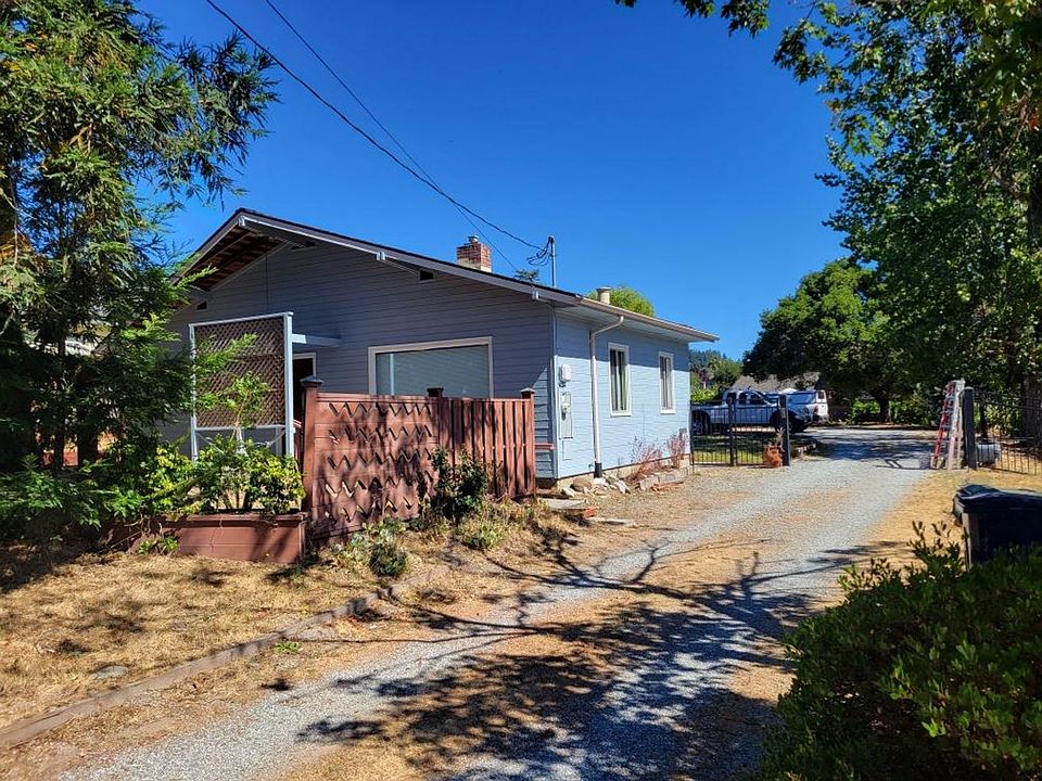 1st image of 112 Hacienda Dr