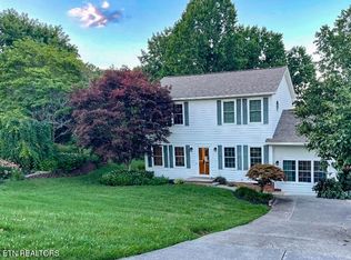 408 E Mountain View Rd, Corryton, TN 37721