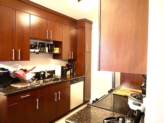 2nd image of 4820 68th St Unit 5