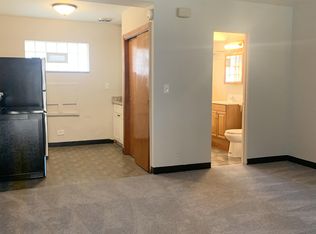 2126 S 18th Ave APT C, Broadview, IL 60155