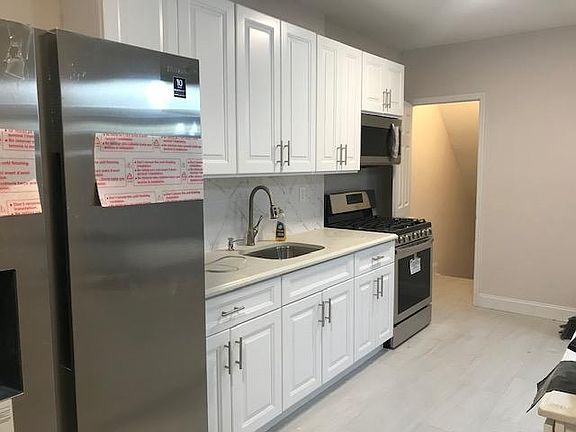 2nd image of 11634 227th St