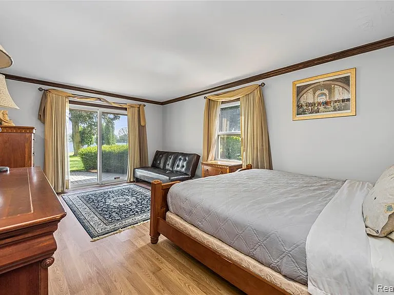 42195 Kouza Ct — Photo 11