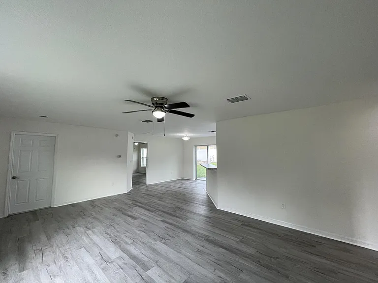 16958 SW 20th Court Rd — Photo 6