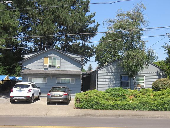 2nd image of 1015 38th Ave NE