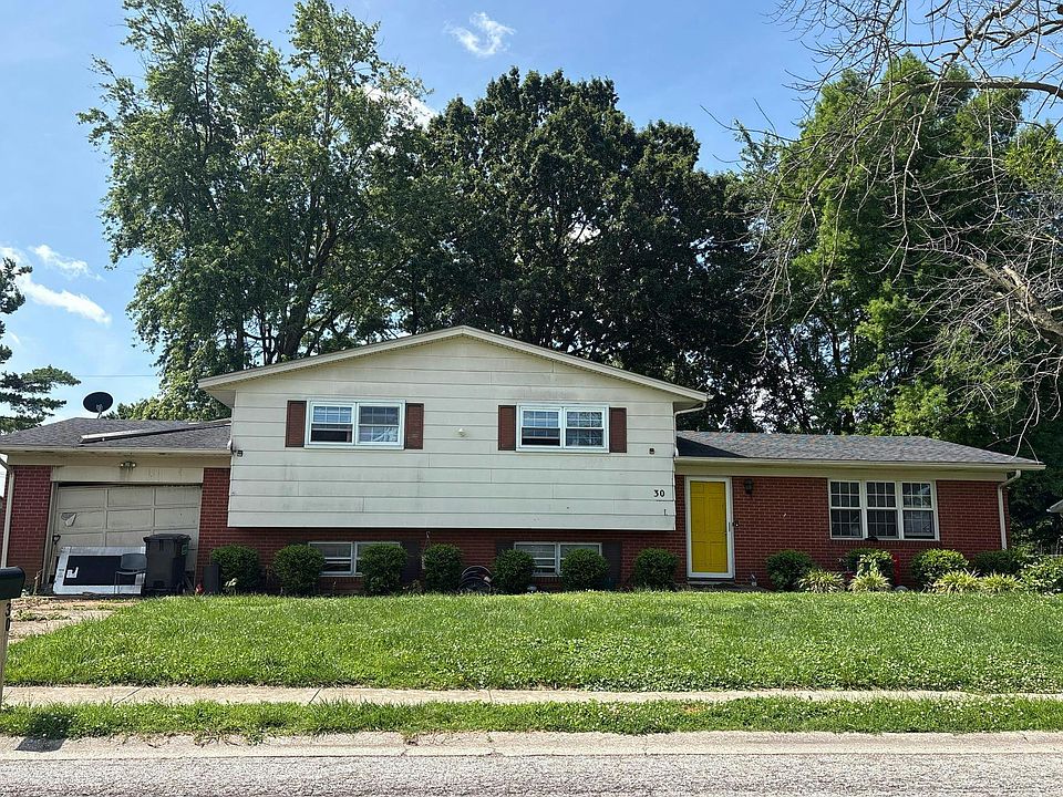 1st image of 30 Chateau Dr