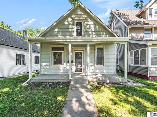 2537 S 10th St, Omaha, NE 68108