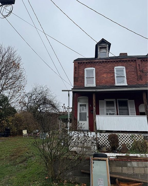 1st image of 1727 2nd St