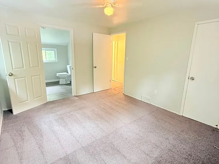 472-474 Guylyn Dr — Photo 20