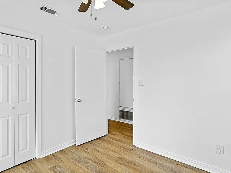 2604 Danny Ln — Photo 18