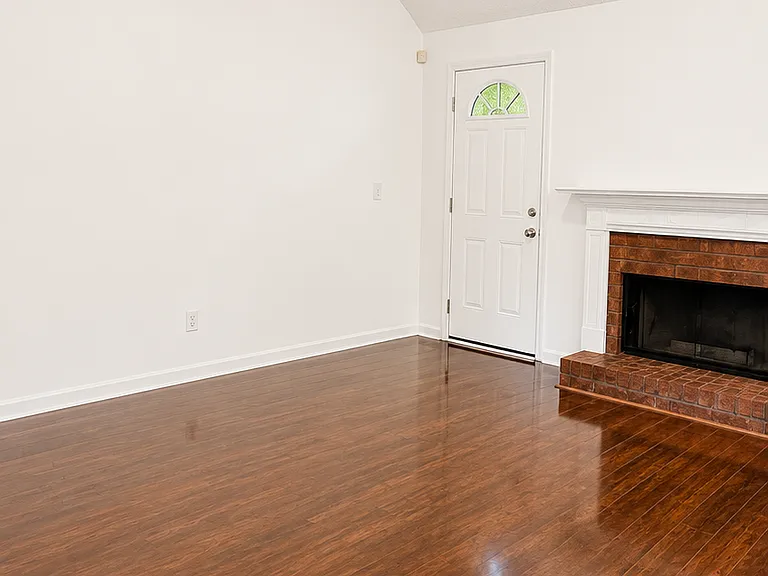 535 Pebble Blvd — Photo 12