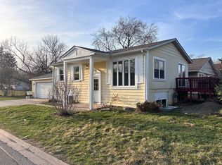 224 Heather Ter, Round Lake Beach, IL 60073