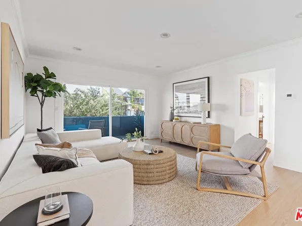 423 Pier Ave APT 4, Santa Monica, CA 90405
