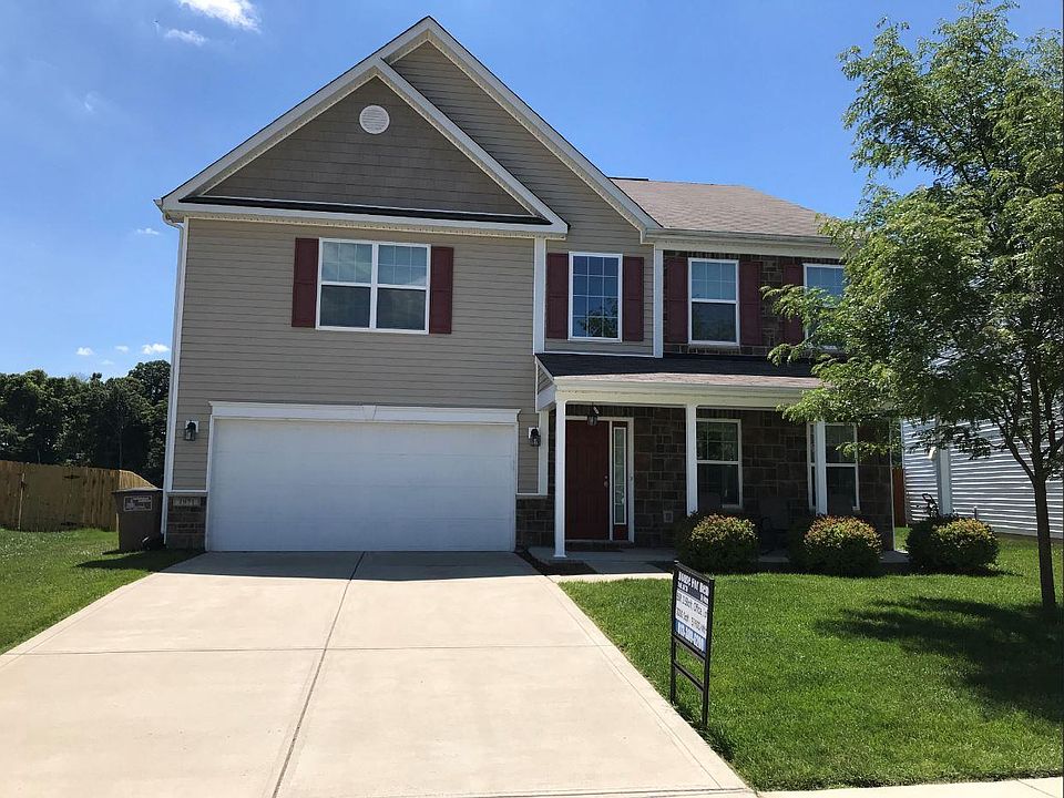 1971 Creek Bank Dr, Columbus, IN 47201 | Zillow