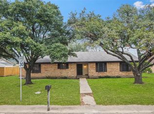 2401 Barak Ln, Bryan, TX 77802