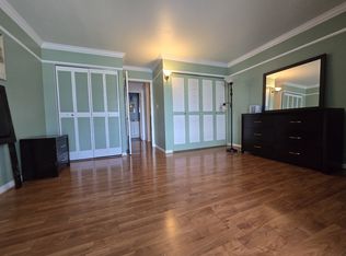 10022 Ridgeline Dr, Gaithersburg, MD 20886