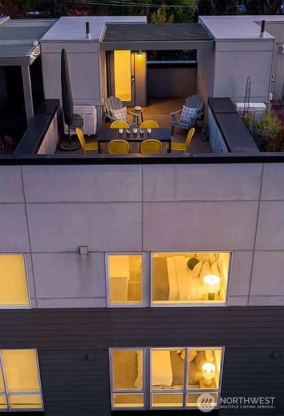 3rd image of 1644 B 20th Avenue