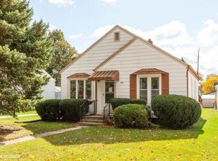 161 W Bolivar Ave, Milwaukee, WI 53207