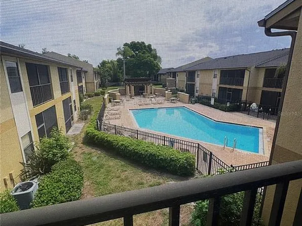 12261 Sailwinds Dr, Largo, FL