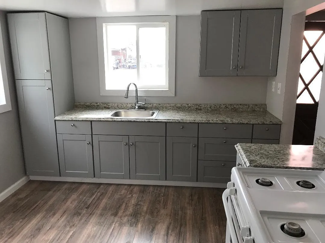 2 bed, 850 sqft, $2,395 — Photo 1