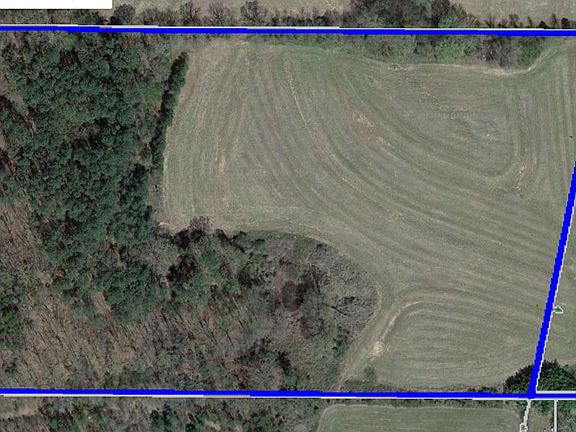 3rd image of 16525A Boundary Dr