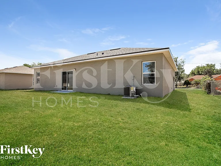568 Hummingbird Ct — Photo 15