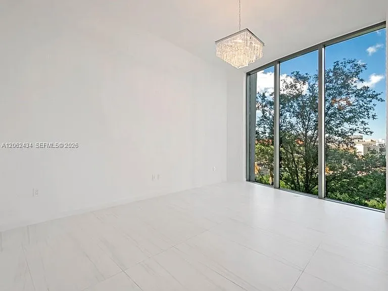2811 S Bayshore Dr #5C — Photo 18