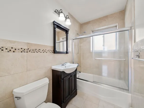 280 Undercliff Avenue image 18 of 23