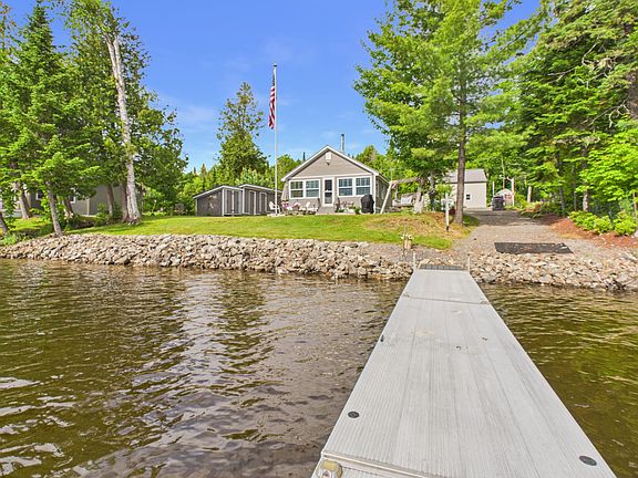 2nd image of 667 Little Madawaska Lake Road
