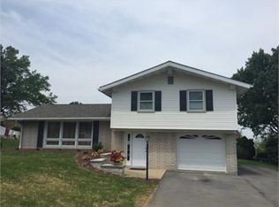 14 Willow View Blvd, Willow Street, PA 17584