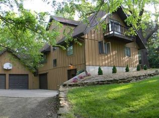 3060 NW 35th St, Topeka, KS 66618