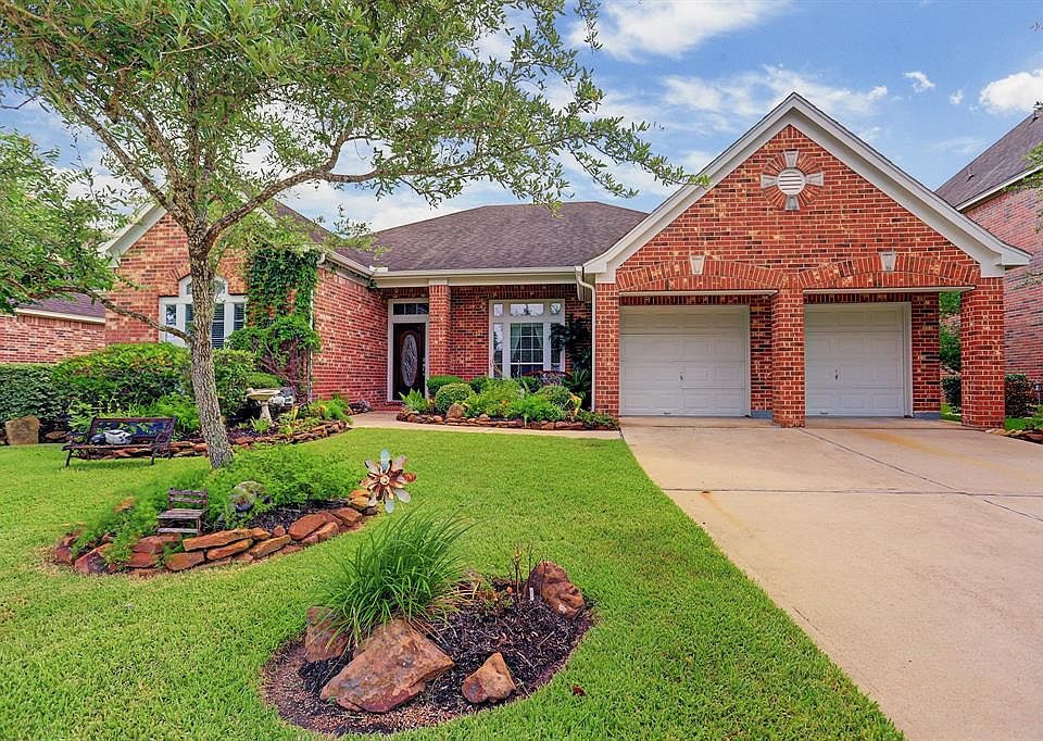 1st image of 2316 Echo Harbor Dr