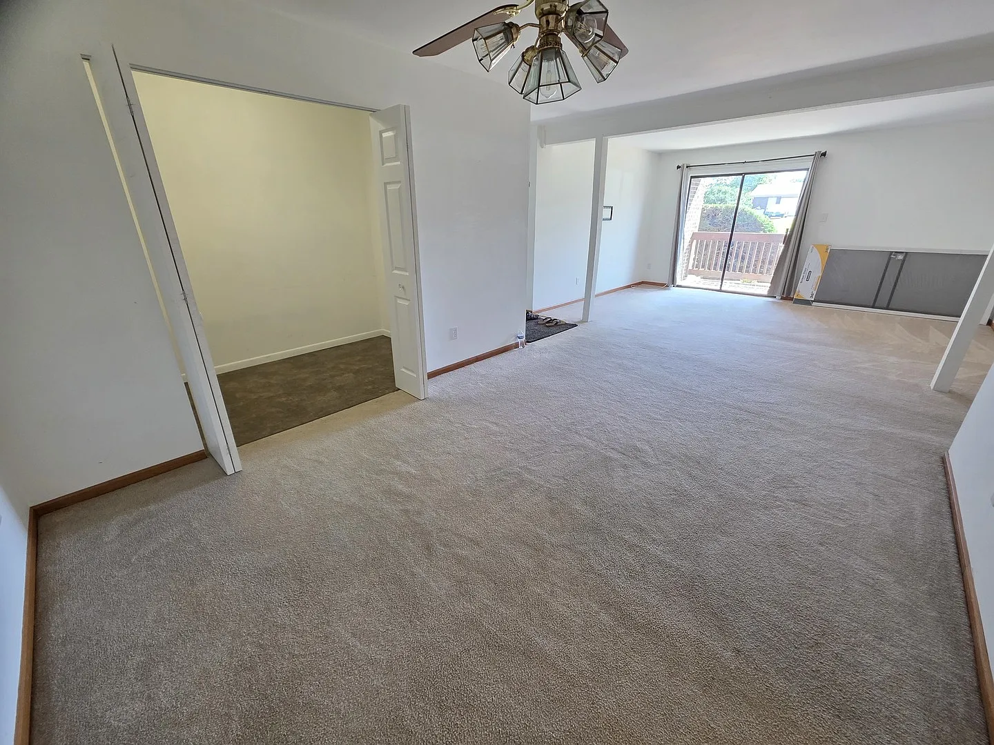 2 bed, 1200 sqft, $2,200 — Photo 4