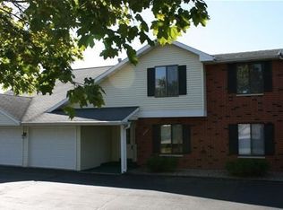 4501 Armar Dr SE, Cedar Rapids, IA 52403