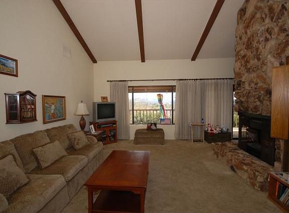 2nd image of 1090 Park Hill Ter