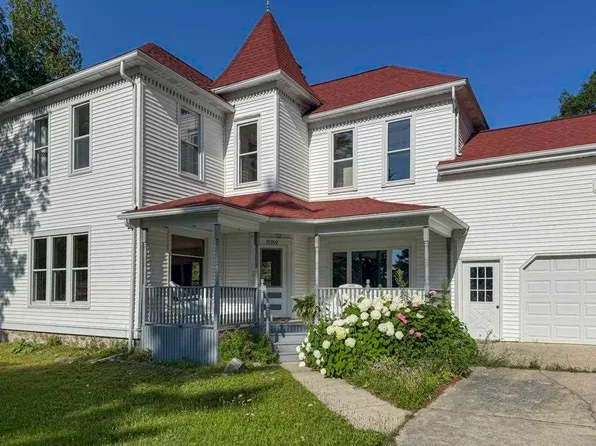 37759 Kings Hwy, Beaver Island, MI 49782