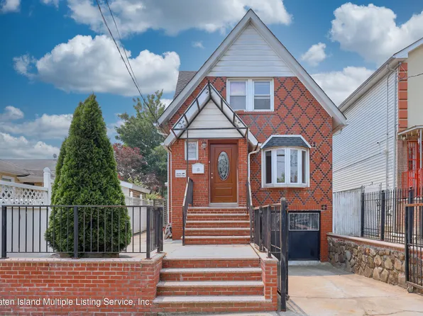 10 Ellington St, Staten Island, NY 10304