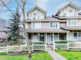 621 Langside Ave #7, Coquitlam, BC V3J 0A8