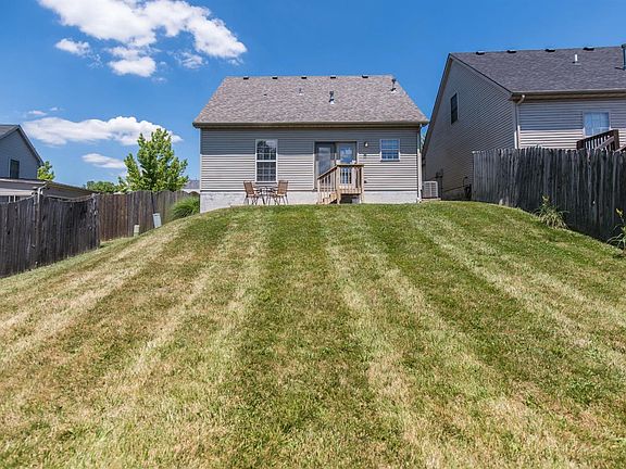 3rd image of 3360 Pueblo Ct