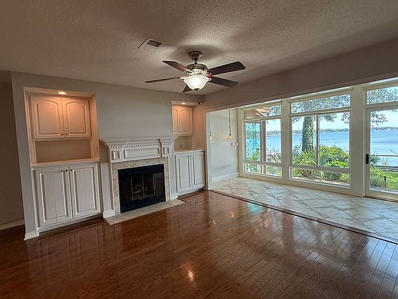 4th image of 806 Regatta Dr #806