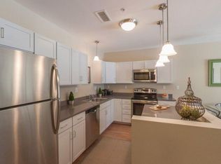 79 Rantoul St APT 416, Beverly, MA 01915