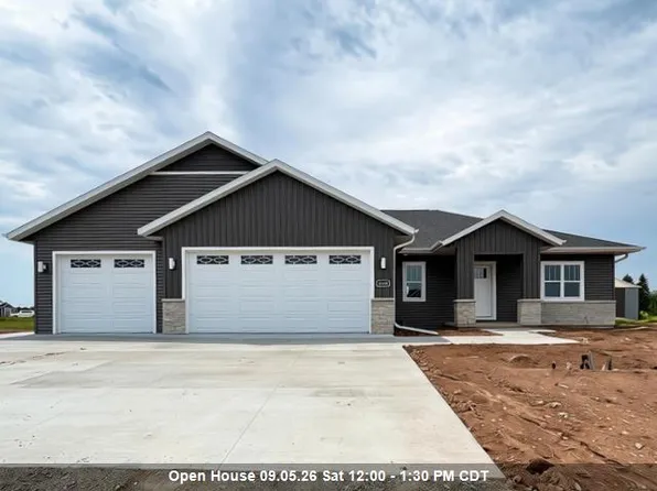 W6890 McAllister Dr, Greenville, WI 54942