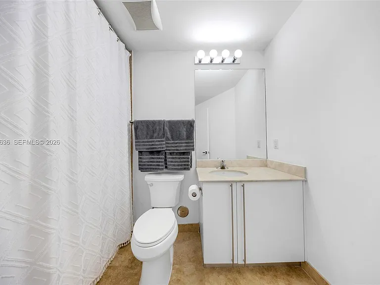 3030 NE 188th St #602 — Photo 39