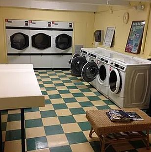 5th image of 7 4th St APT 3G