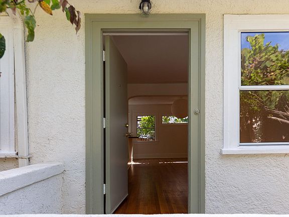 2nd image of 718 Parkman Ave