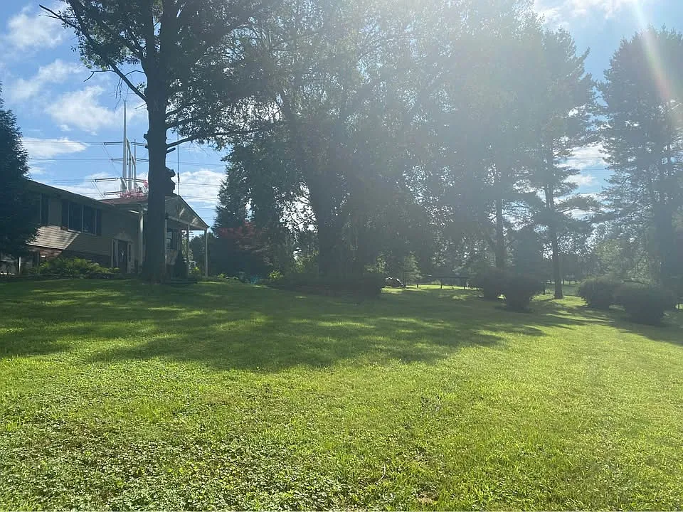 6 bed, 1344 sqft, $6,000 — Photo 2
