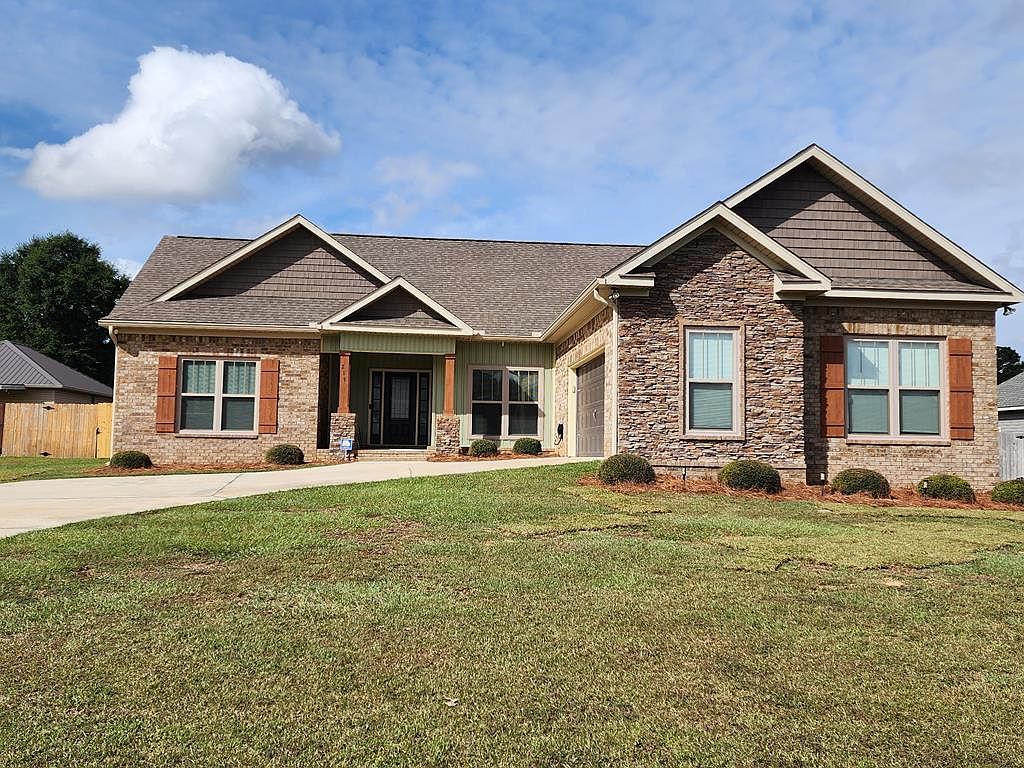 オーマルハウスＬ 213 Glen Oaks Dr, Dothan, AL 36301 | Zillow