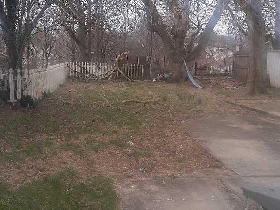 5th image of 139 N Cannon Ave