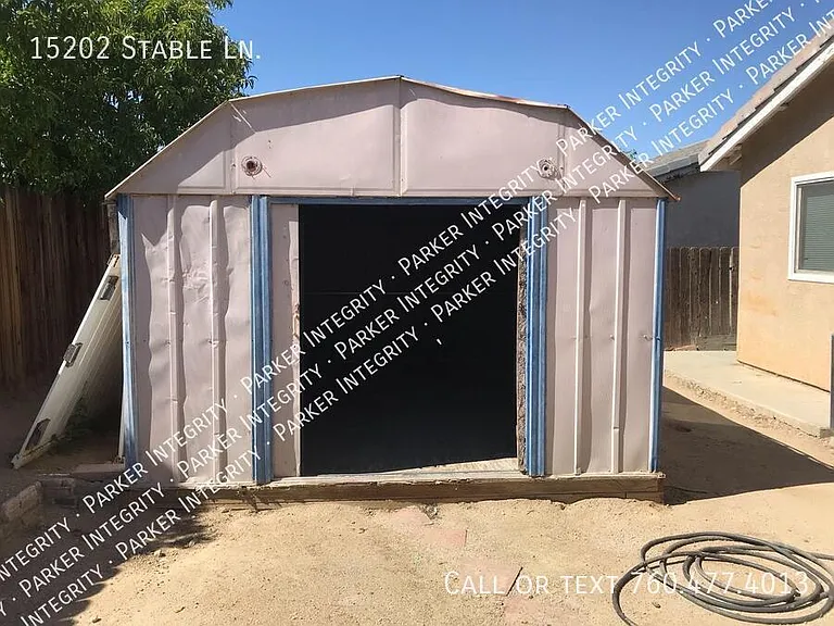15202 Stable Ln — Photo 17