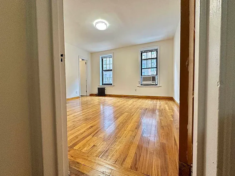 146 W 79th St #6A — Photo 7